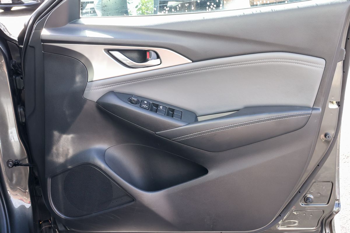 2022 Mazda CX-3 sTouring DK