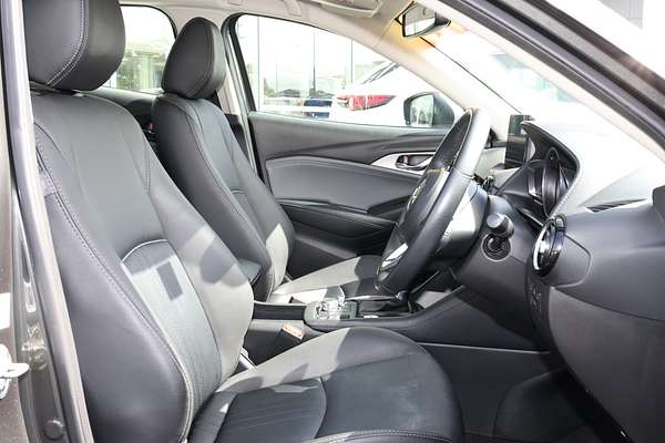 2022 Mazda CX-3 sTouring DK