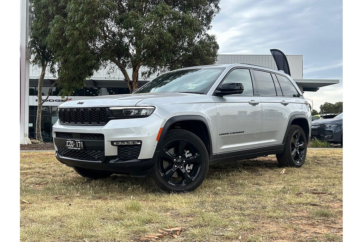 2023 Jeep Grand Cherokee Night Eagle WL