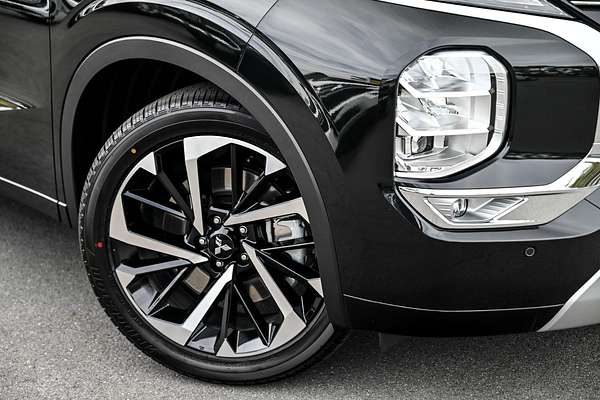 2024 Mitsubishi Outlander Exceed Tourer ZM