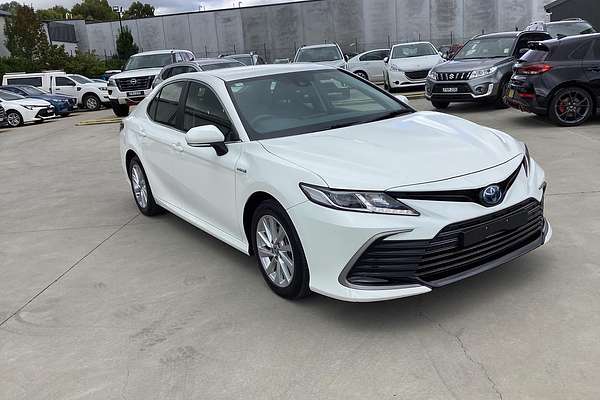 2022 Toyota Camry Ascent AXVH70R