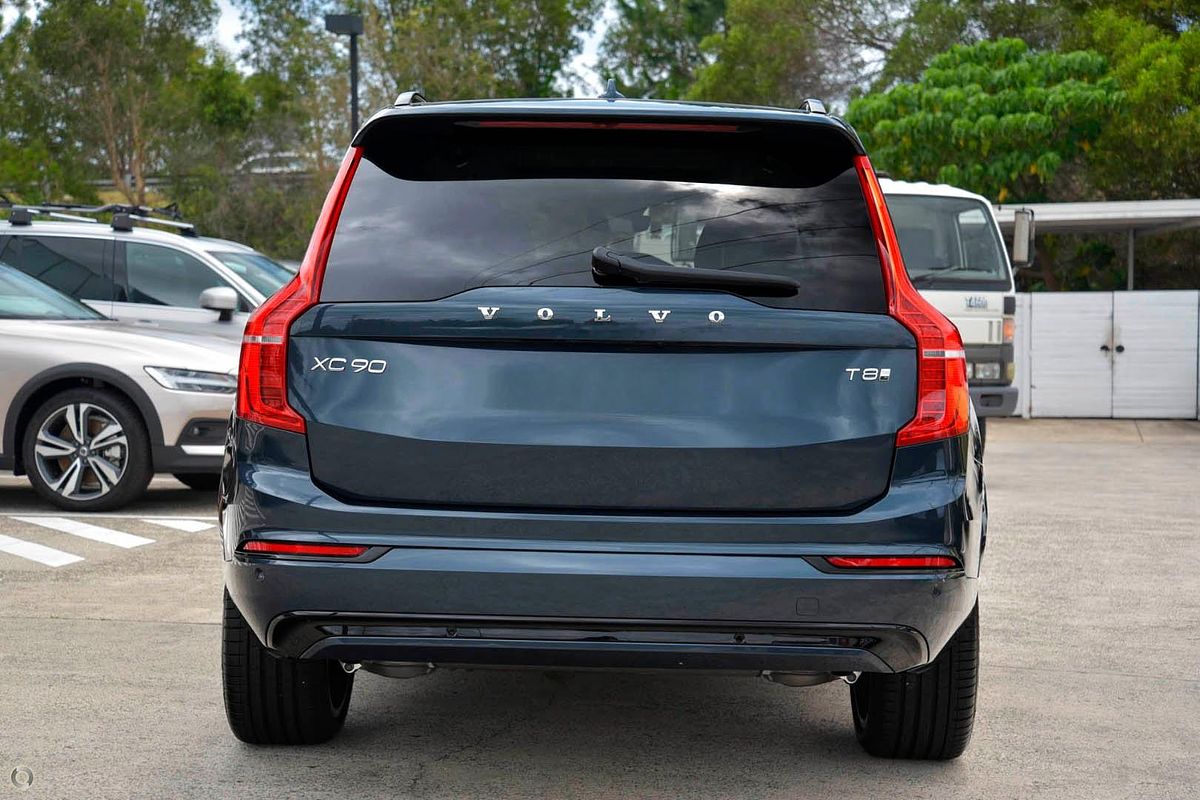 2024 Volvo XC90 Ultra T8 Plug-In Hybrid