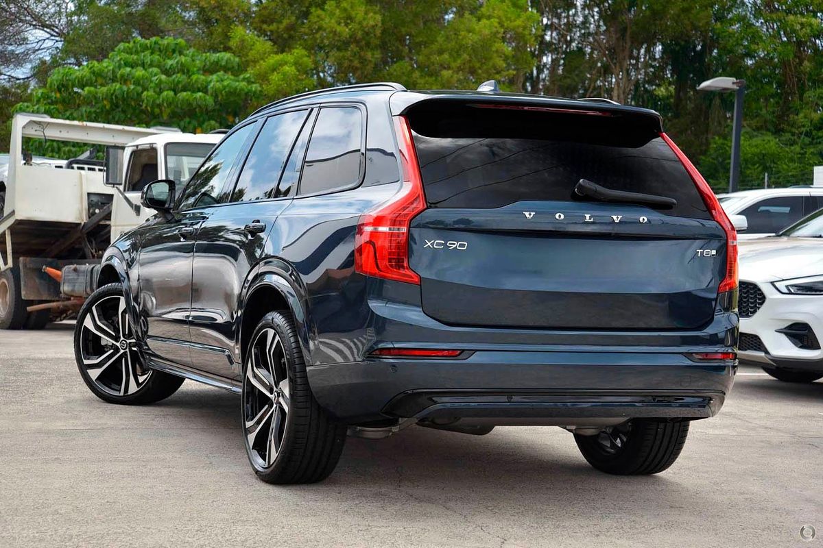 2024 Volvo XC90 Ultra T8 Plug-In Hybrid