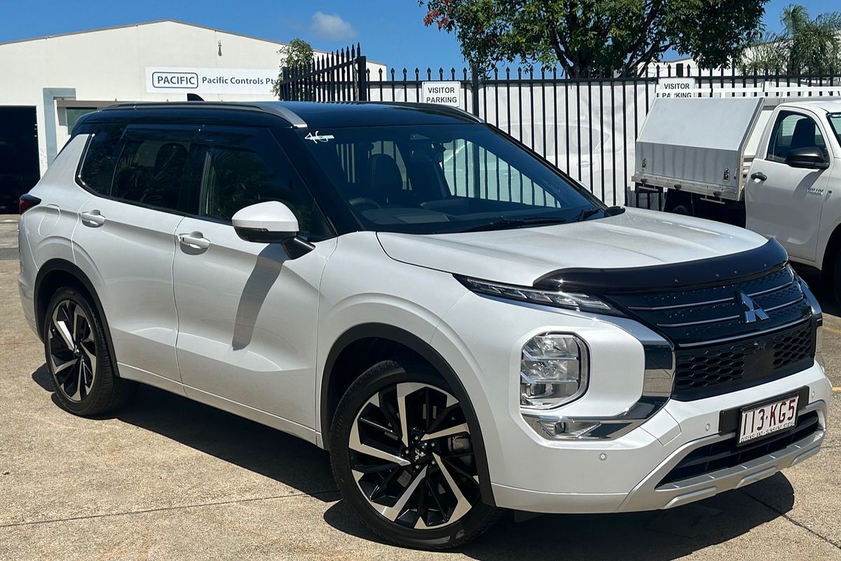2024 Mitsubishi Outlander Exceed Tourer ZM