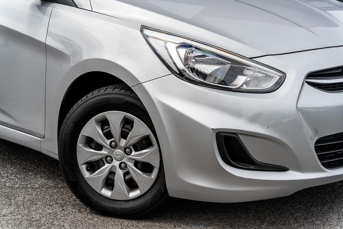 2014 Hyundai Accent Active RB2
