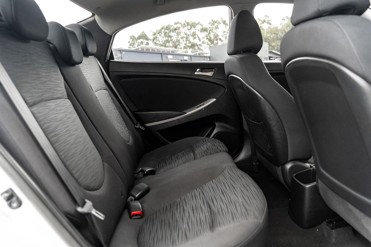 2014 Hyundai Accent Active RB2