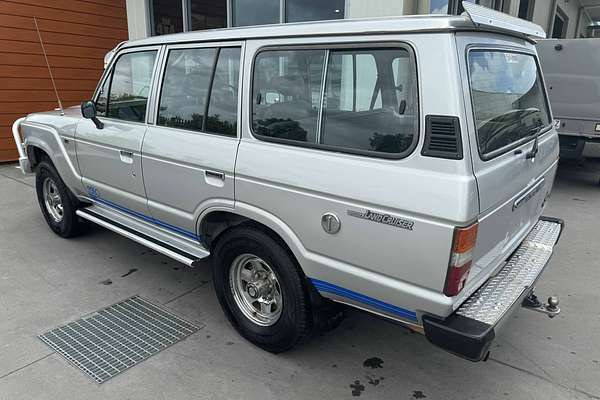 1983 Toyota LANDCRUISER Silver Series HJ60