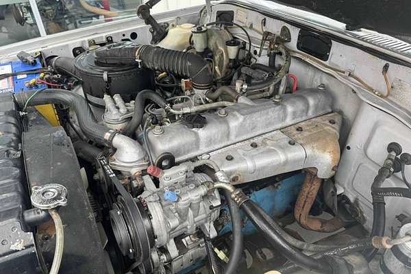 1983 Toyota LANDCRUISER Silver Series HJ60