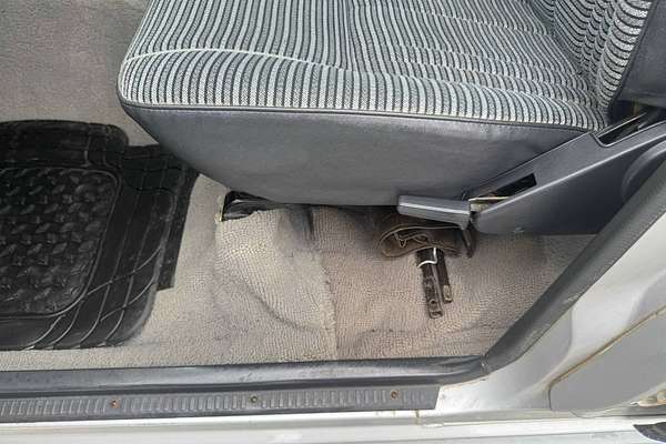 1983 Toyota LANDCRUISER Silver Series HJ60