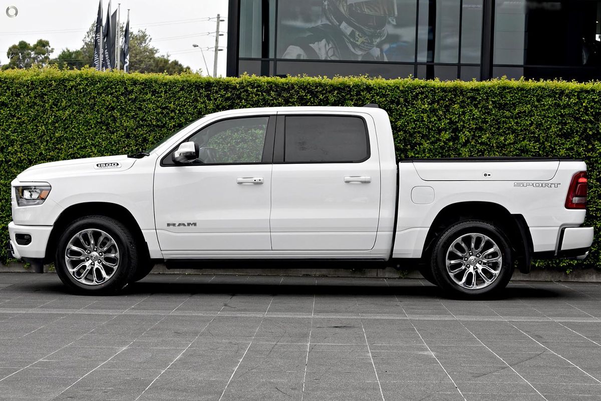 2024 RAM 1500 Laramie Sport RamBox DT 4X4 SWB
