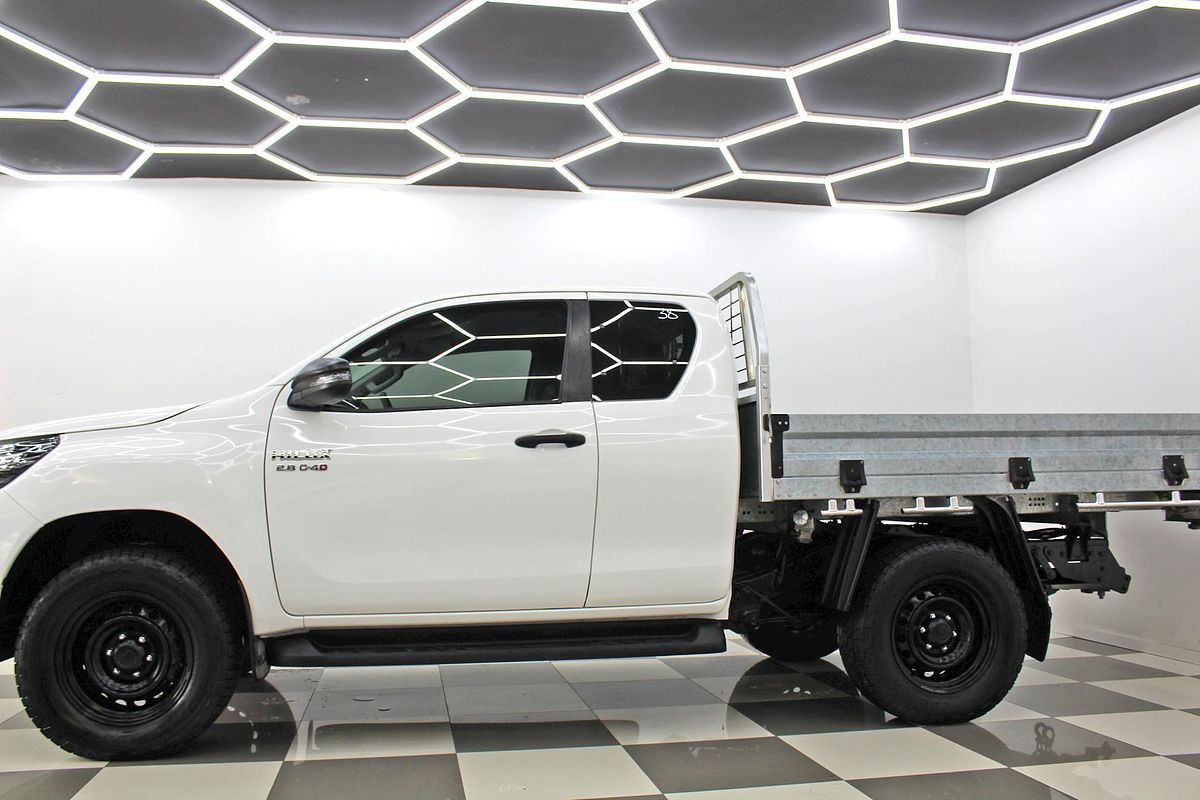 2019 Toyota Hilux SR GUN126R 4X4