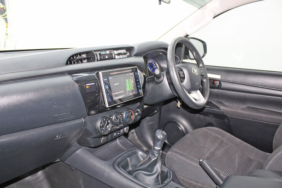 2019 Toyota Hilux SR GUN126R 4X4