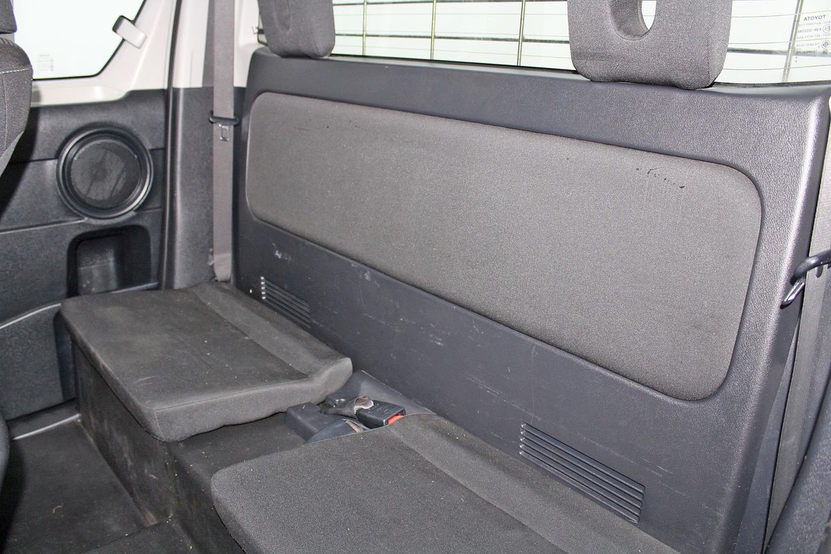 2019 Toyota Hilux SR GUN126R 4X4
