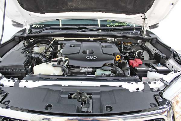 2019 Toyota Hilux SR GUN126R 4X4