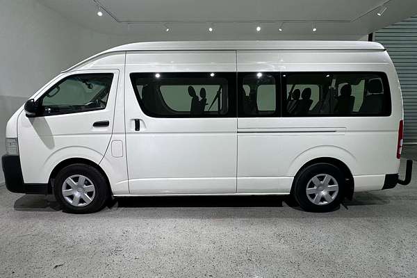 2018 Toyota Hiace Commuter TRH223R