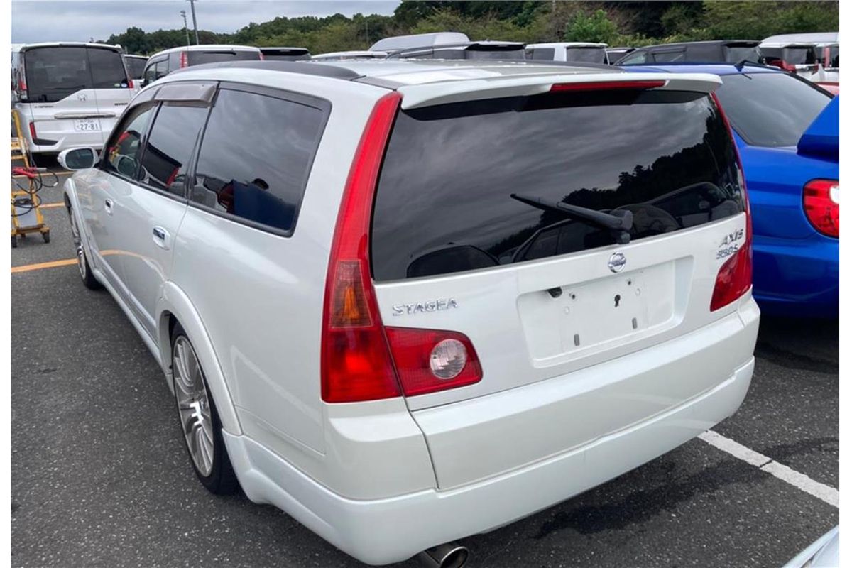 2004 Nissan Stagea Axis 350S