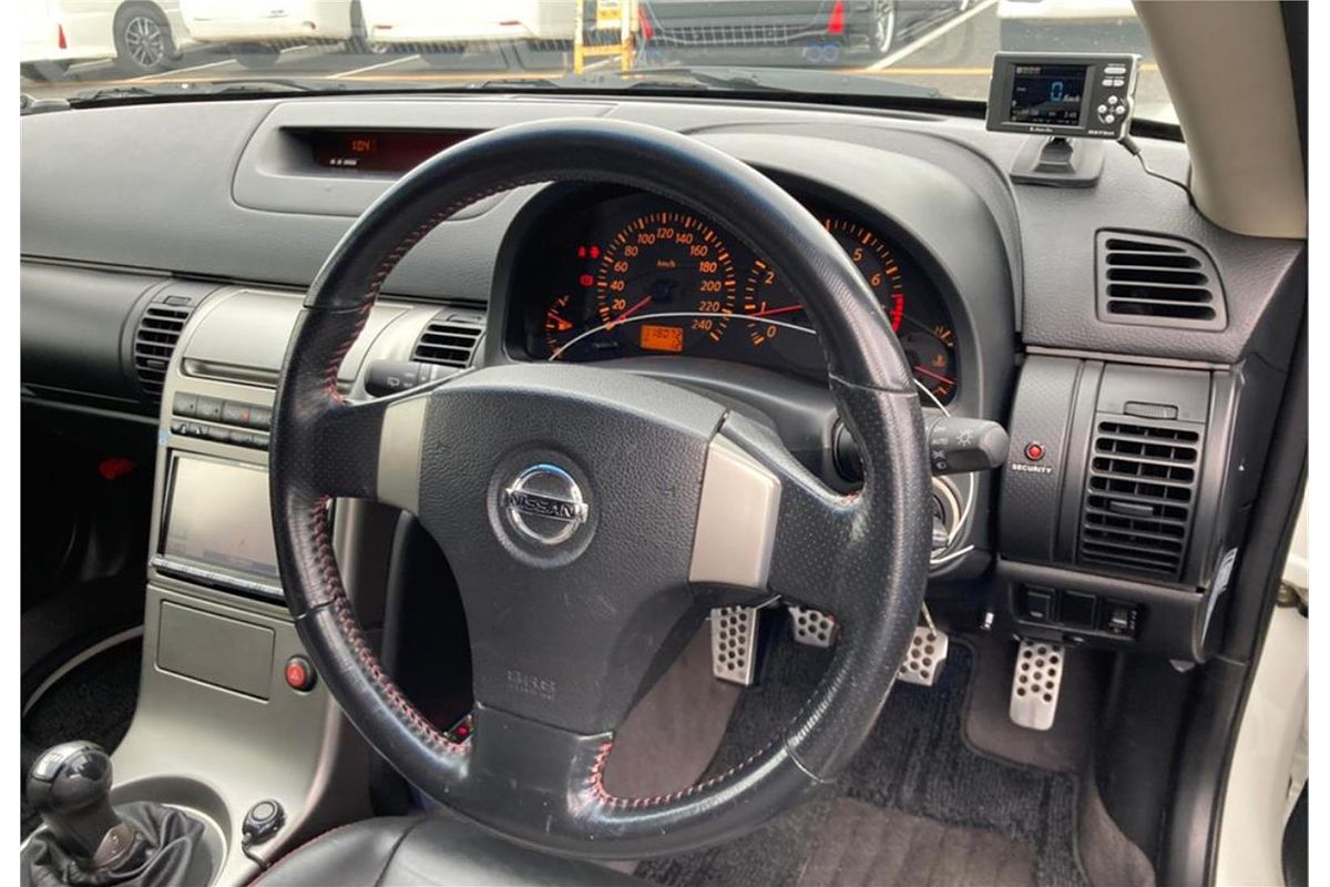 2004 Nissan Stagea Axis 350S