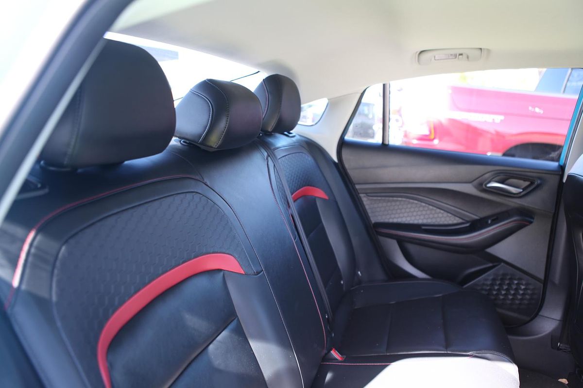 2023 MG MG5 Essence