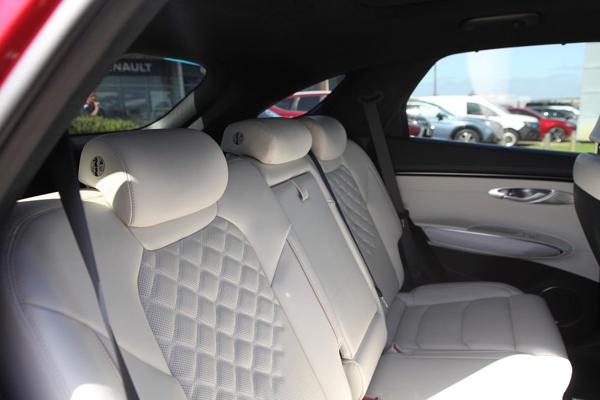 2022 Genesis GV70 Performance JK.V1