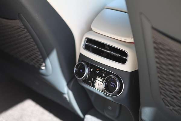 2022 Genesis GV70 Performance JK.V1
