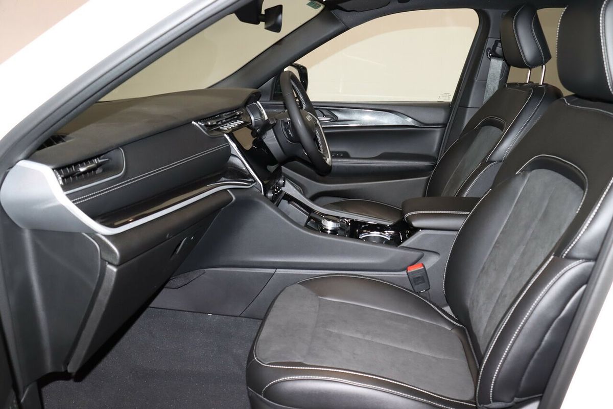 2023 Jeep Grand Cherokee Night Eagle WL