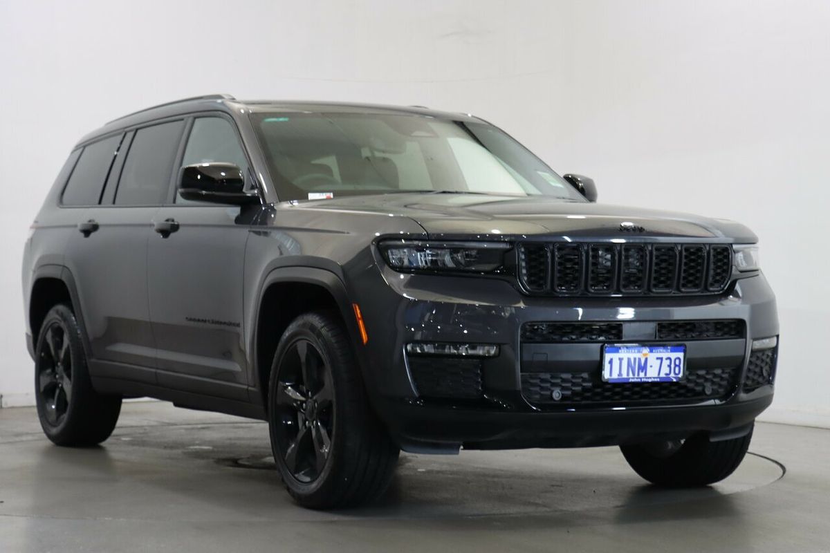 2023 Jeep Grand Cherokee Night Eagle WL