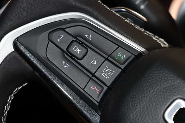 2023 Jeep Grand Cherokee Night Eagle WL