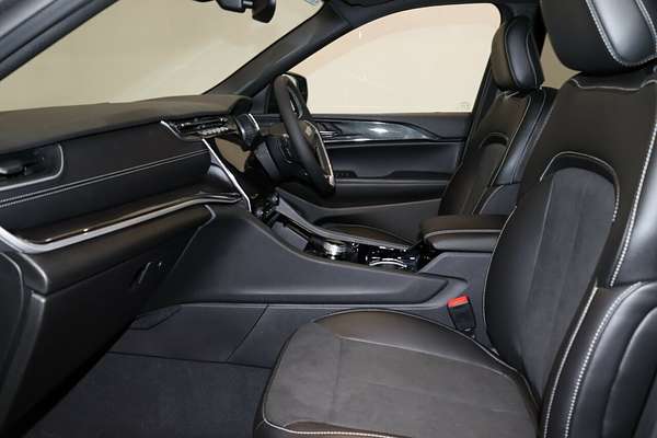 2023 Jeep Grand Cherokee Night Eagle WL