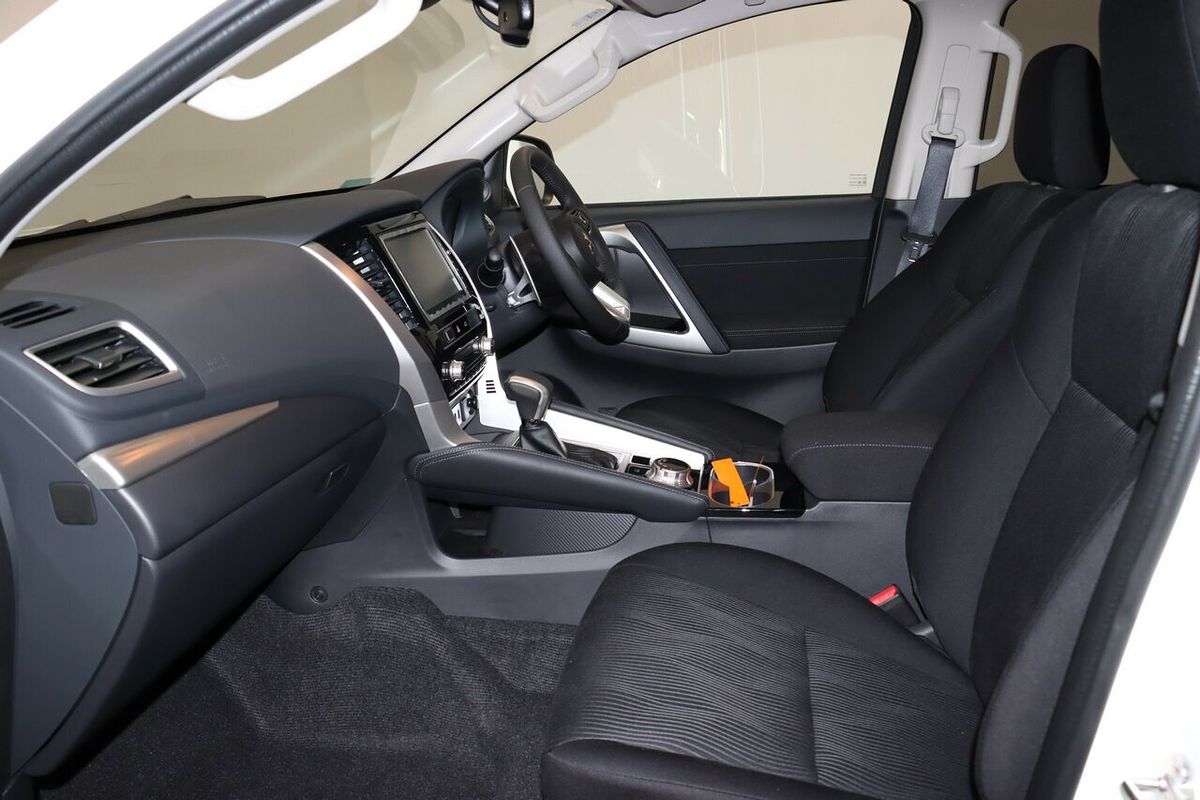 2024 Mitsubishi Pajero Sport GLS QG