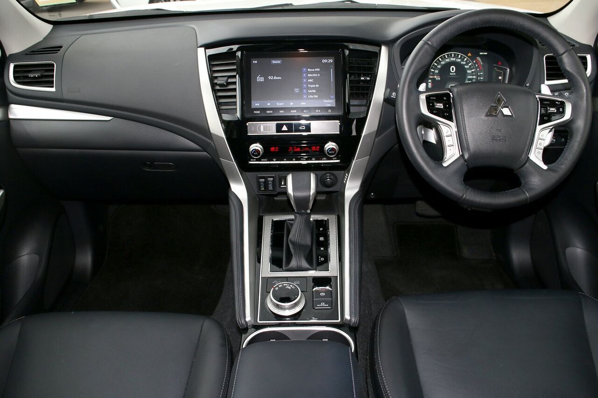 2023 Mitsubishi Pajero Sport Exceed QF