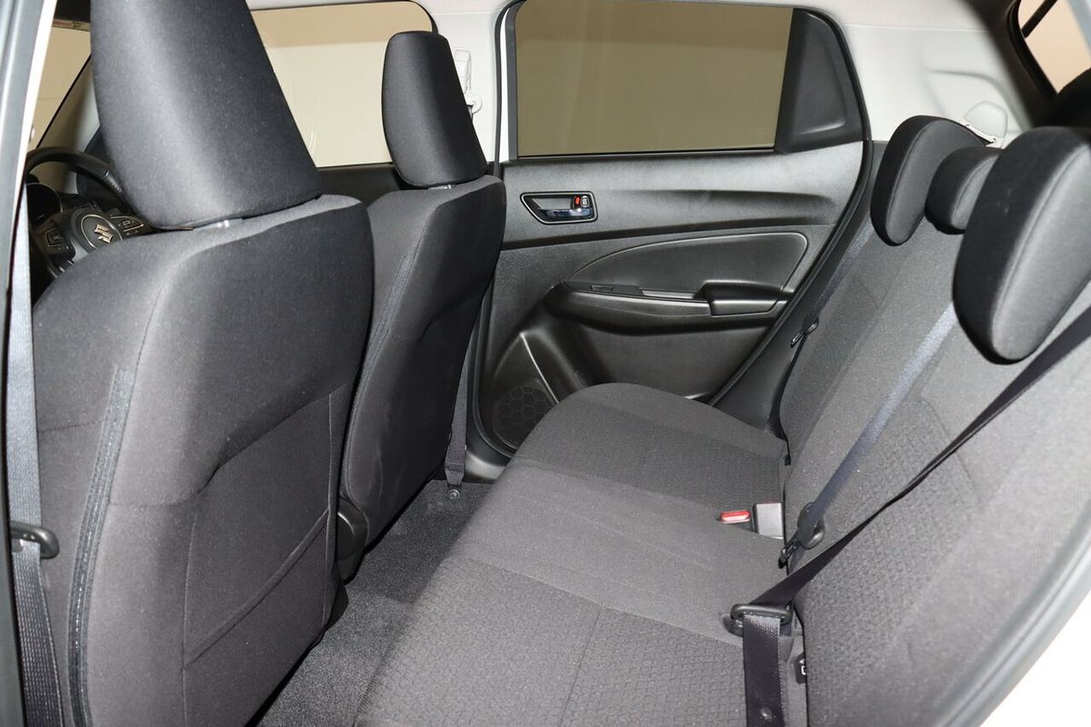 2017 Suzuki Swift GLX Turbo AZ