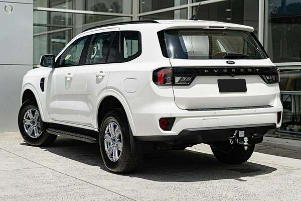 2024 Ford Everest Ambiente