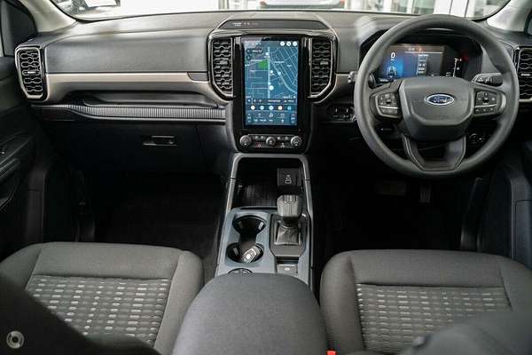 2024 Ford Everest Ambiente