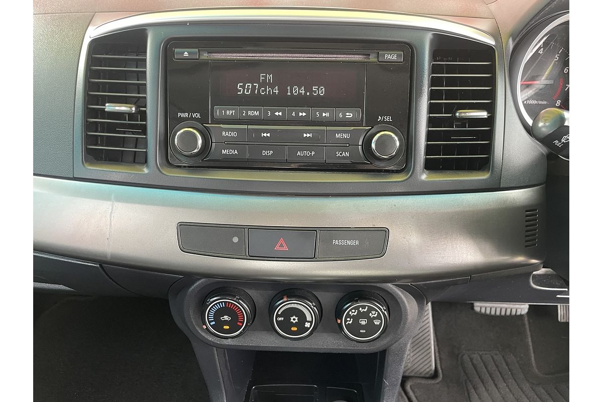 2013 Mitsubishi Lancer ES CJ