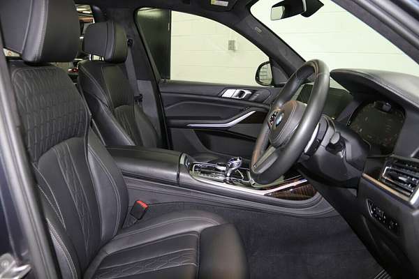 2020 BMW X7 M50i G07