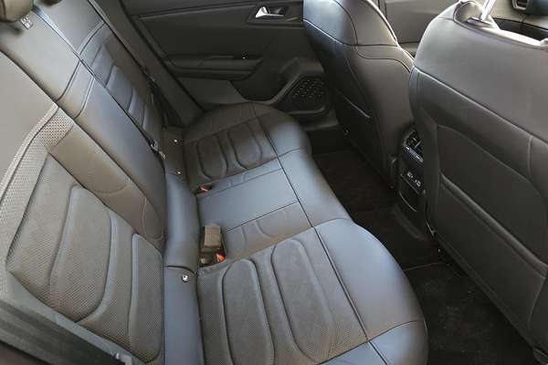 2022 Citroen C5 X Shine E43