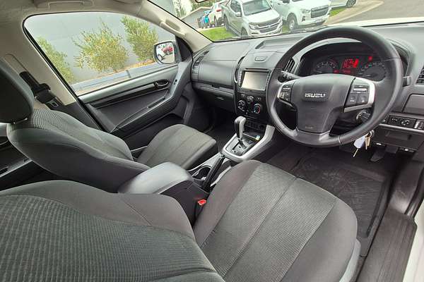 2020 Isuzu D-MAX SX High Ride Rear Wheel Drive
