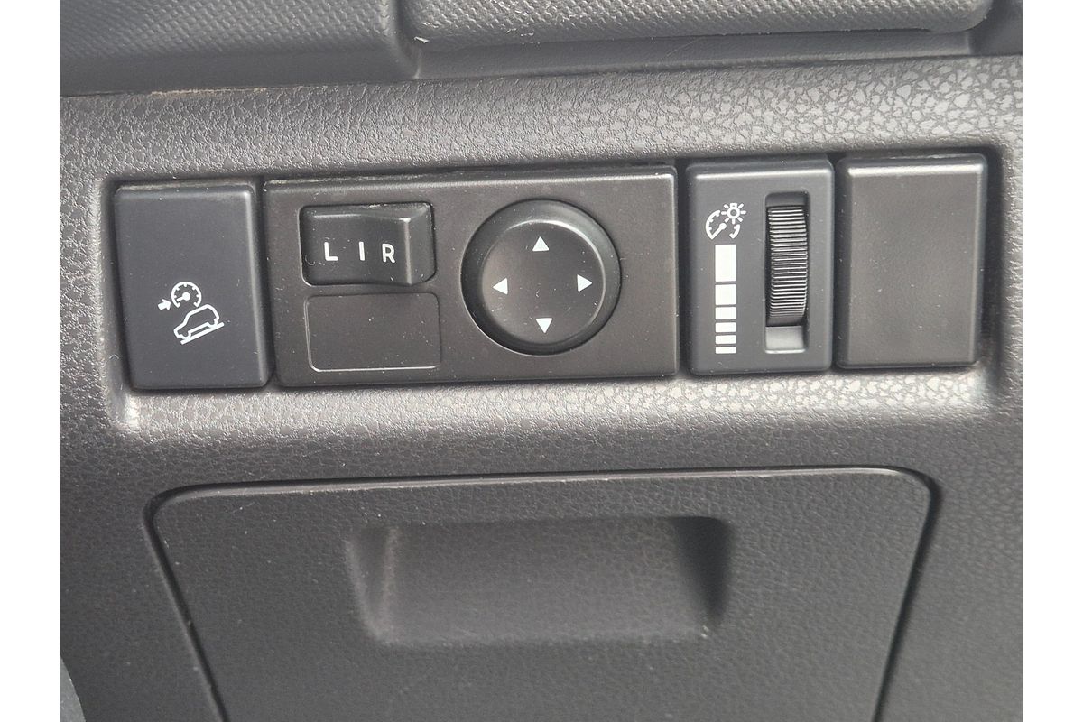 2020 Isuzu D-MAX SX High Ride Rear Wheel Drive