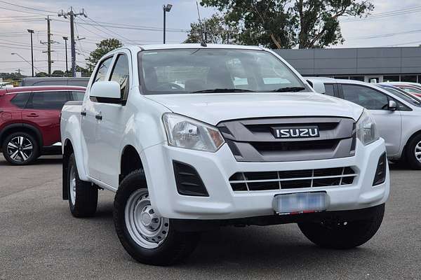 2019 Isuzu D-MAX SX High Ride Rear Wheel Drive