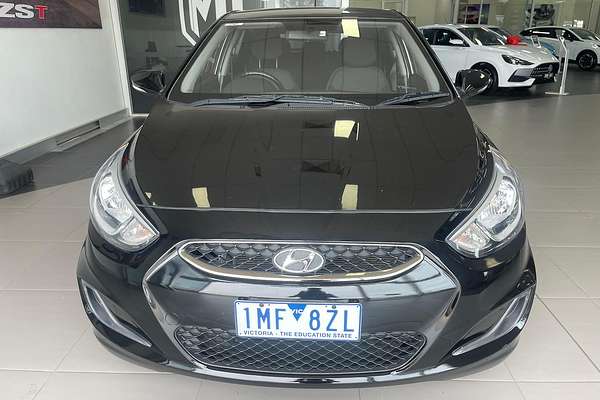 2018 Hyundai Accent Sport RB6