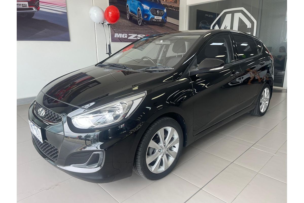 2018 Hyundai Accent Sport RB6