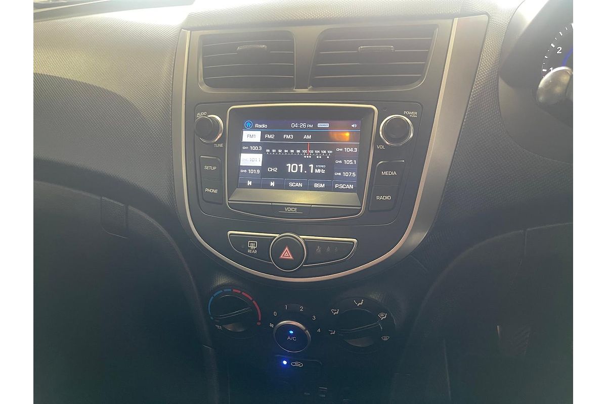 2018 Hyundai Accent Sport RB6
