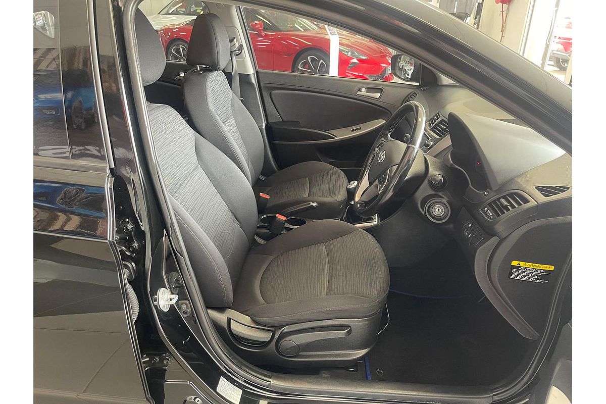 2018 Hyundai Accent Sport RB6