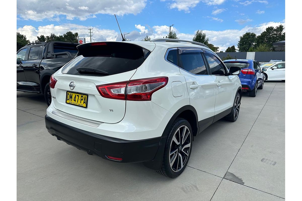 2015 Nissan QASHQAI Ti J11