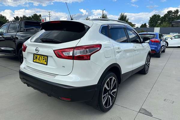 2015 Nissan QASHQAI Ti J11