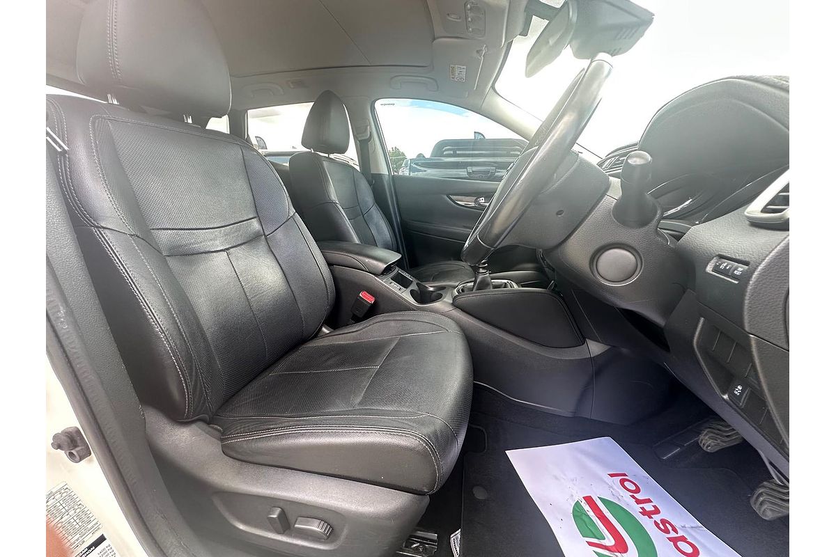 2015 Nissan QASHQAI Ti J11