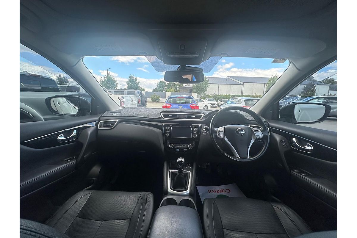 2015 Nissan QASHQAI Ti J11