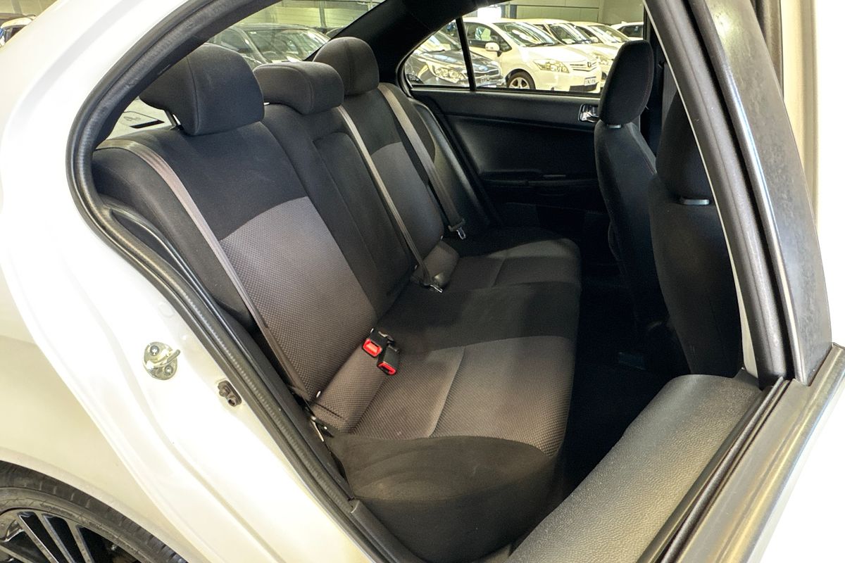 2017 Mitsubishi Lancer Black Edition CF