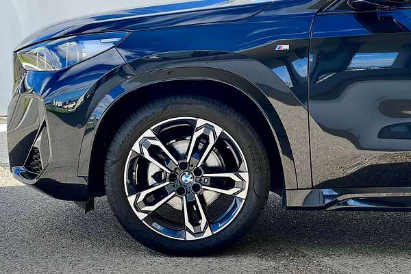 2023 BMW X1 xDrive20i U11