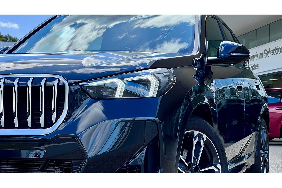 2023 BMW X1 xDrive20i U11